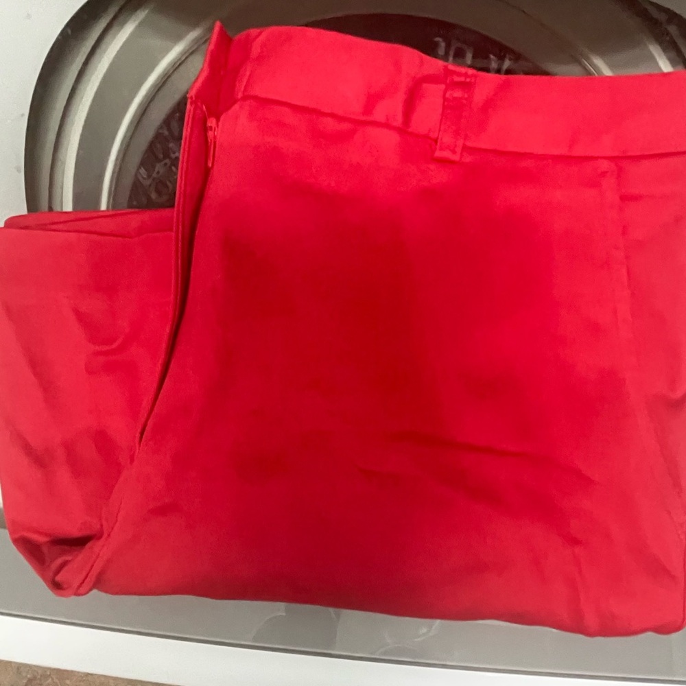 Kim Rogers Bright Red 2 Pocket Women's Shorts NWOT - Picture 6 of 10